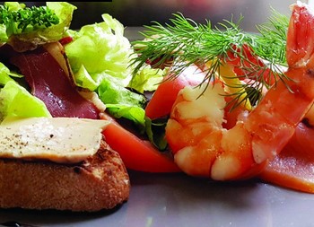 REPAS DES ANCIENS